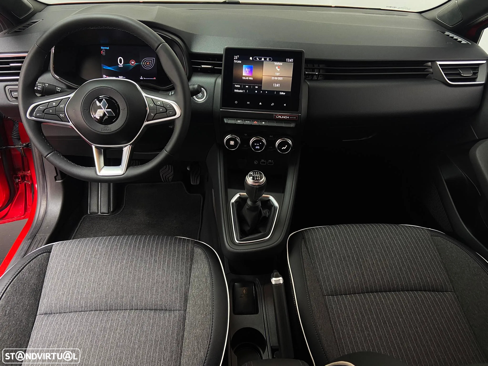 Mitsubishi Colt 1.0 MPI-T Launch Edition - 12