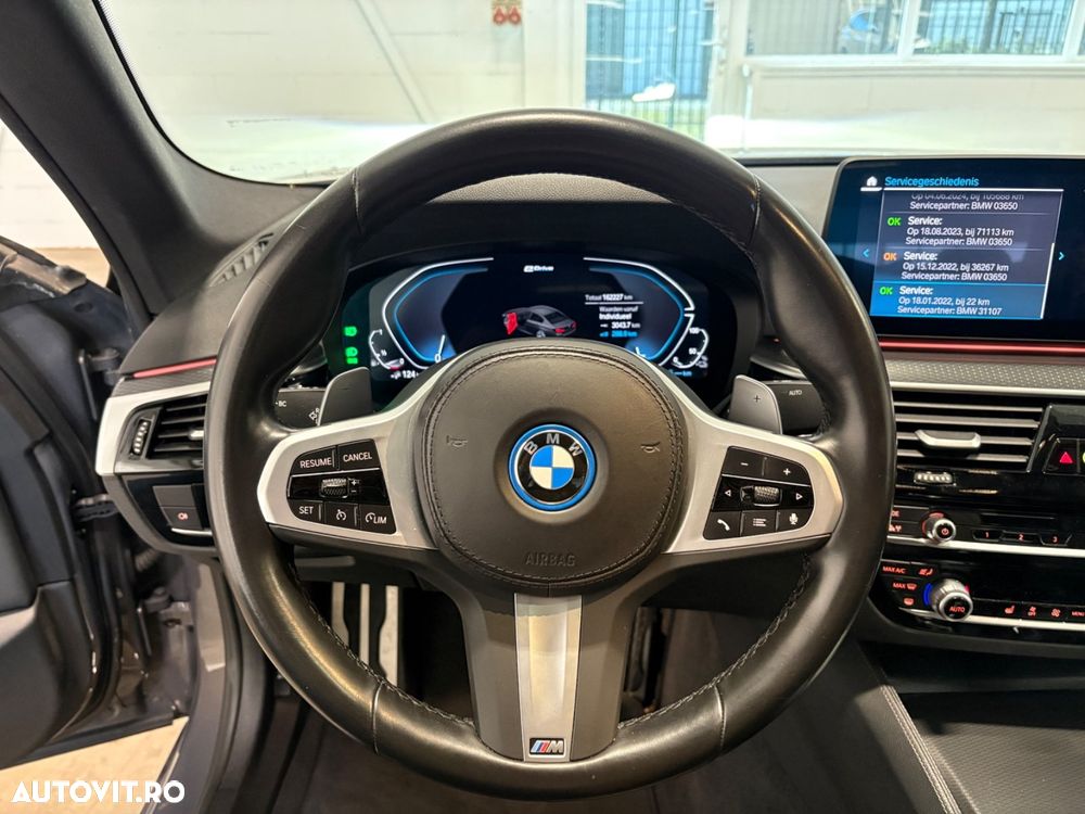 BMW Seria 5 530e Aut. M Sport Edition - 8
