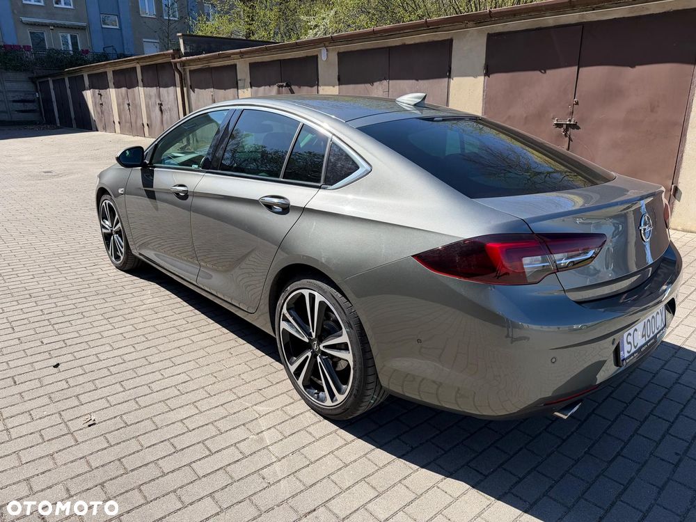 Opel Insignia 2.0 CDTI Exclusive S&S - 9