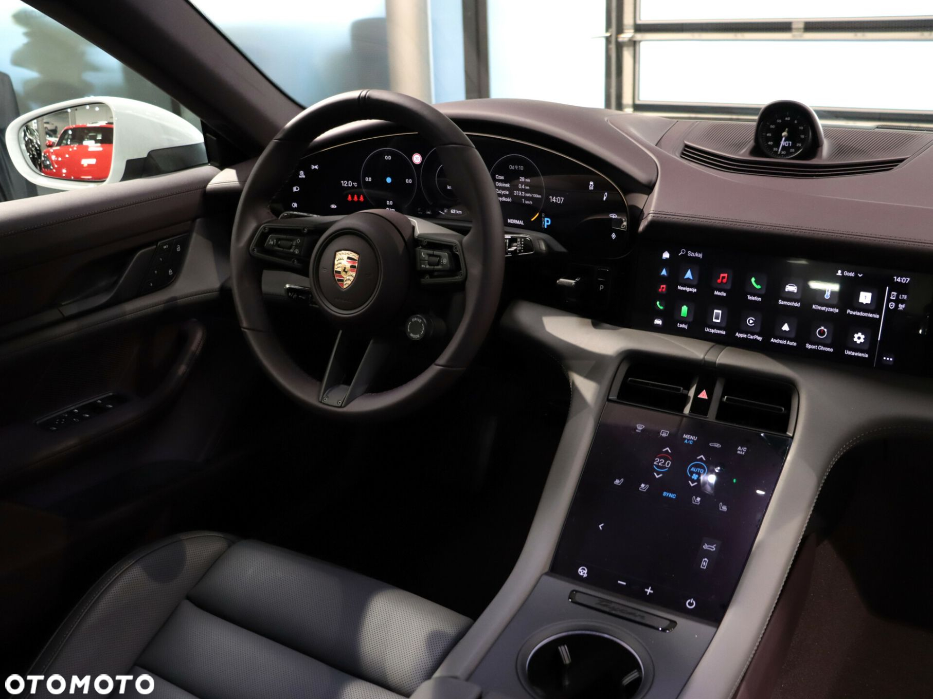 Porsche Taycan Performance Plus - 15