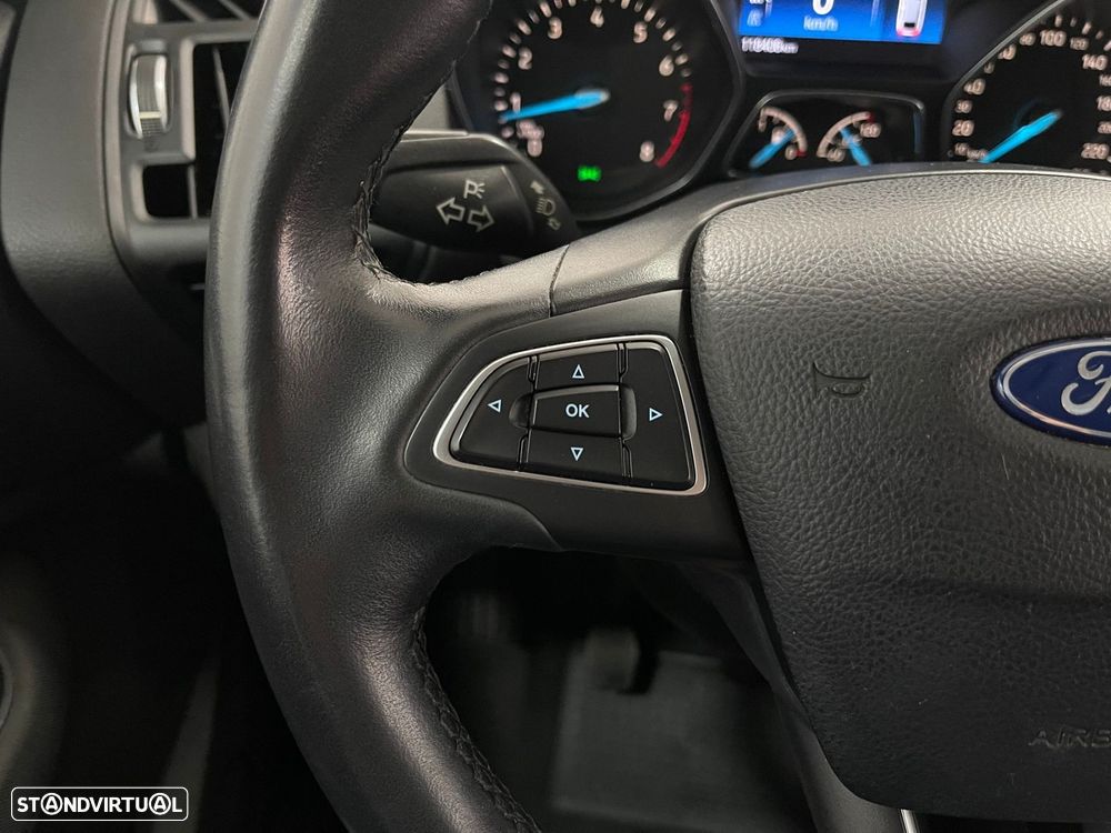 Ford Grand C-Max 1.0 EcoBoost S&S Ambiente - 31