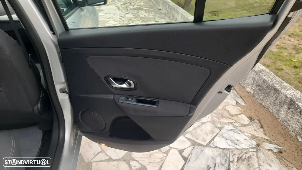 Renault Mégane 1.5 dCi Dynamique - 30