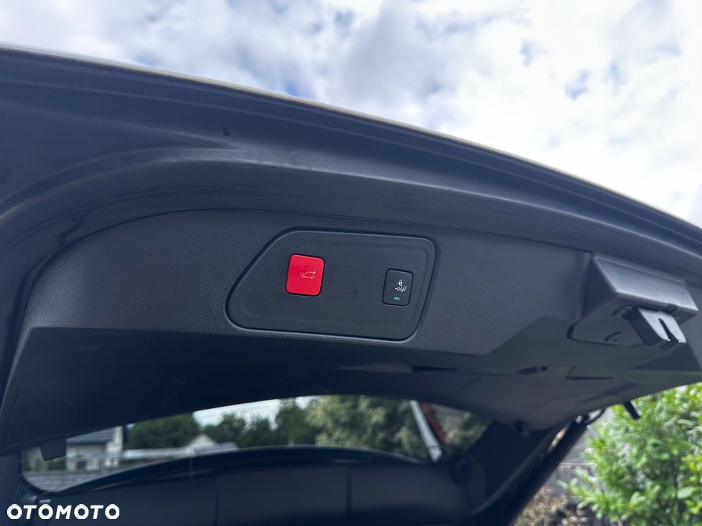 Peugeot 3008 PureTech 130 Stop & Start GPF EAT8 Allure - 35