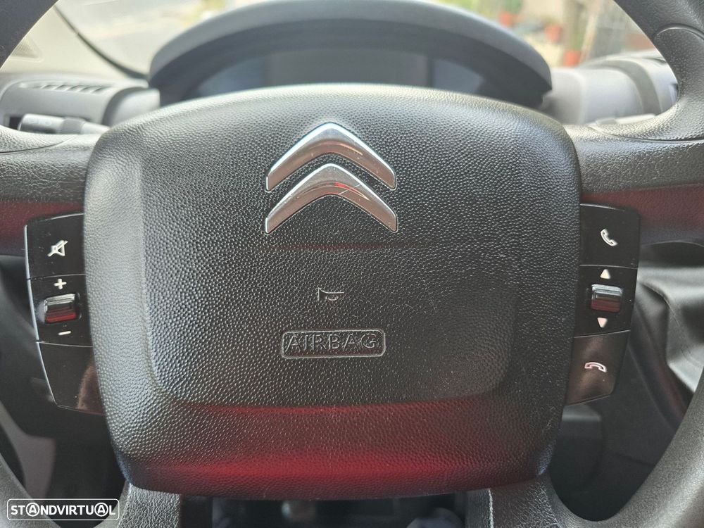 Citroën Jumper 2.0 BlueHDi 35 L4 - 7