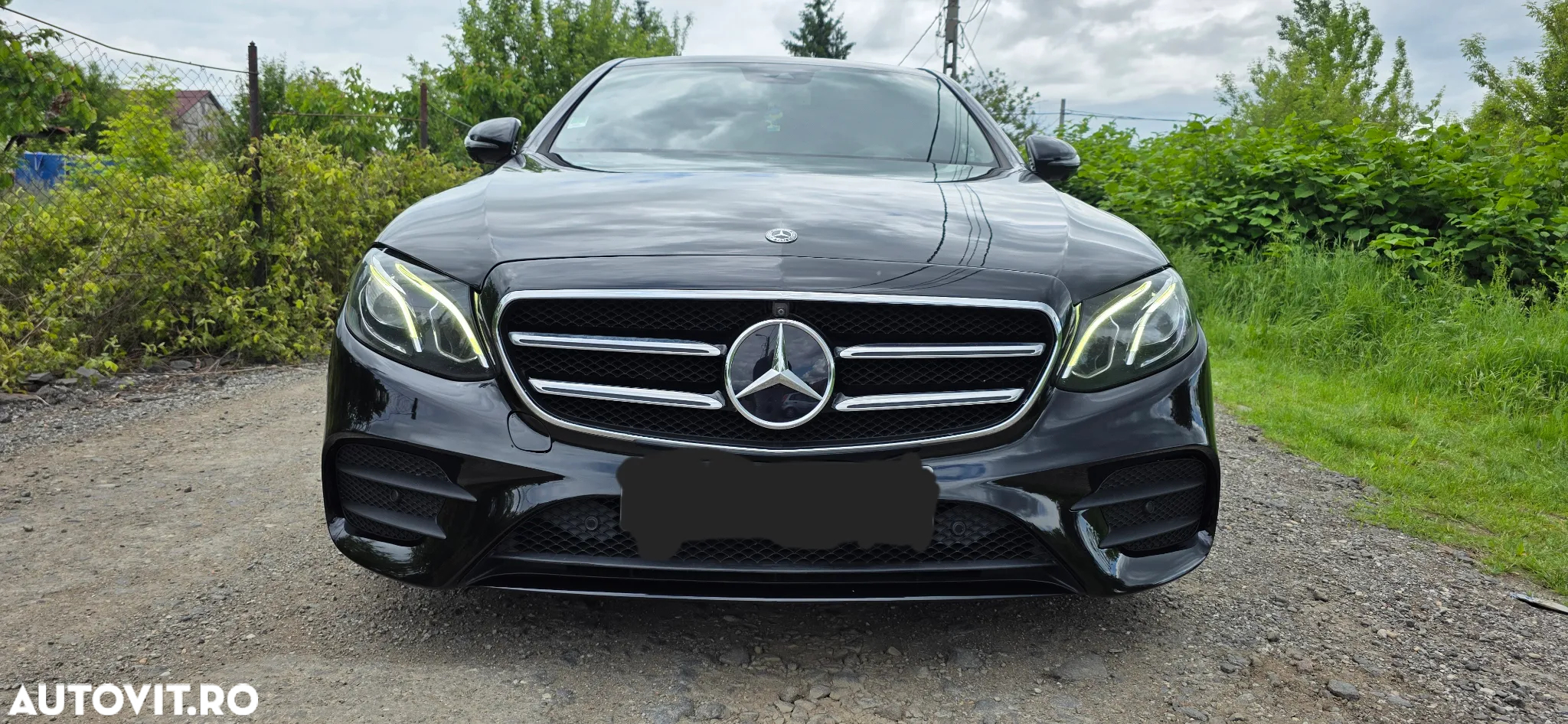 Mercedes-Benz E 220 d 9G-TRONIC AMG Line - 28