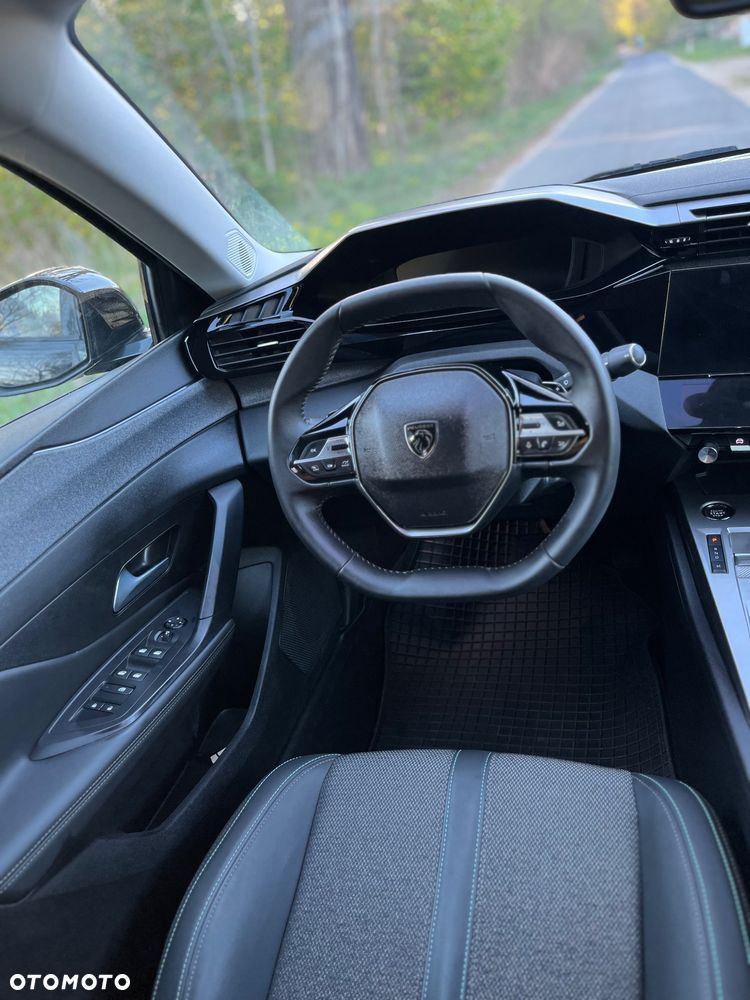 Peugeot 408 1.2 PureTech mHEV Allure S&S e-DSC6 - 24