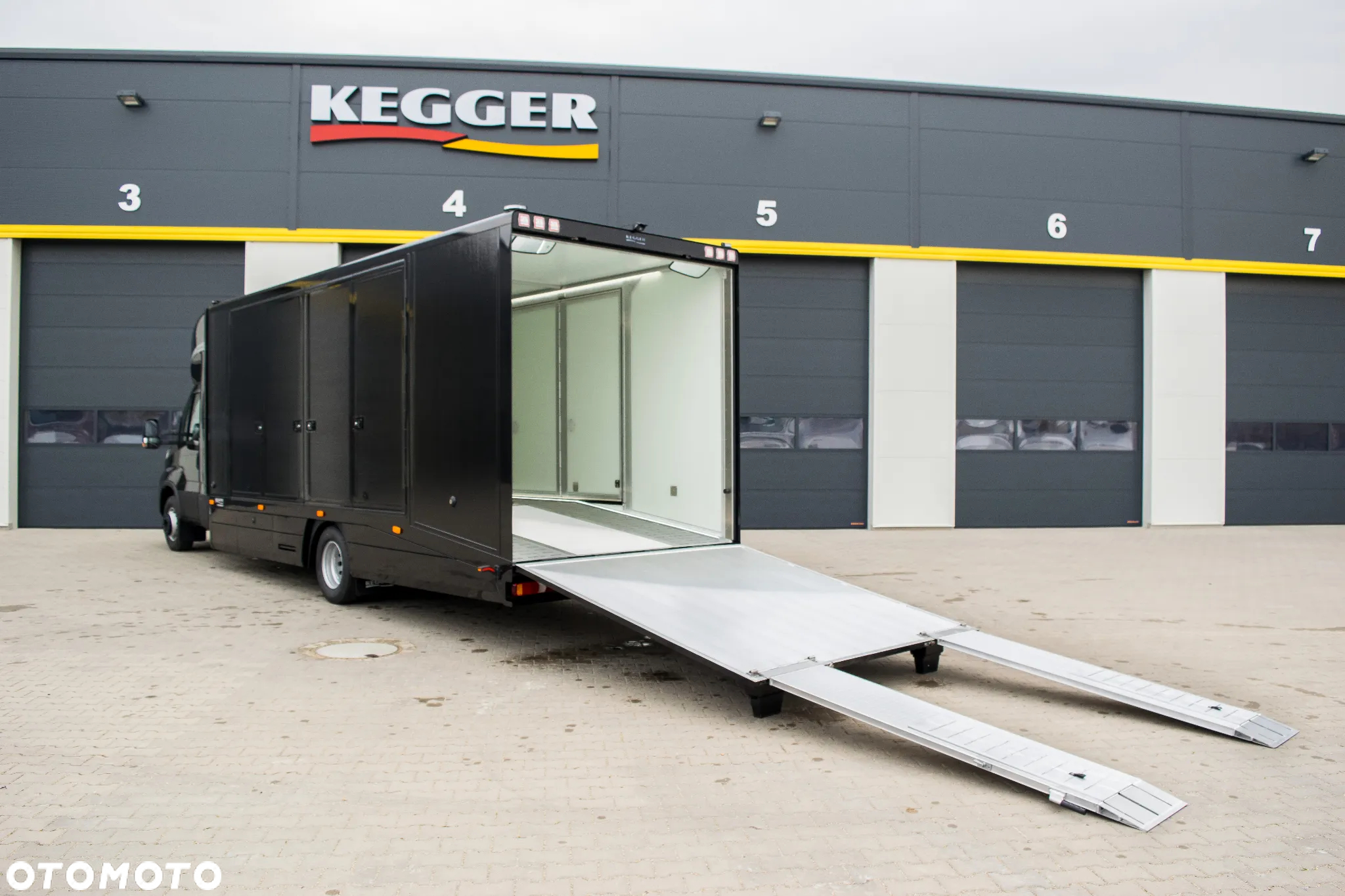 Iveco DAILY 72C18 Autokontener - 10
