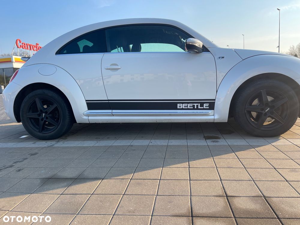 Volkswagen Beetle 2.0 TDI Sport DSG - 4