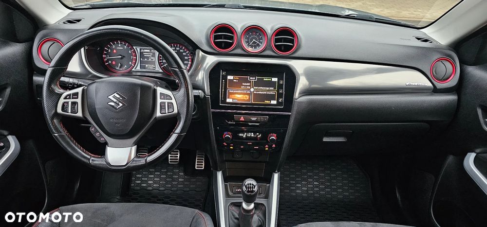 Suzuki Vitara 1.4 Boosterjet Allgrip Comfort+ - 30