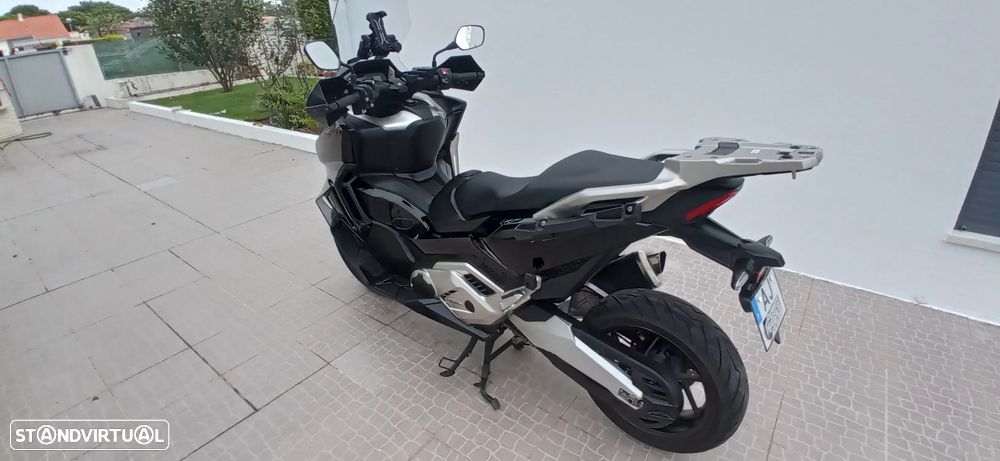 Honda Forza - 25
