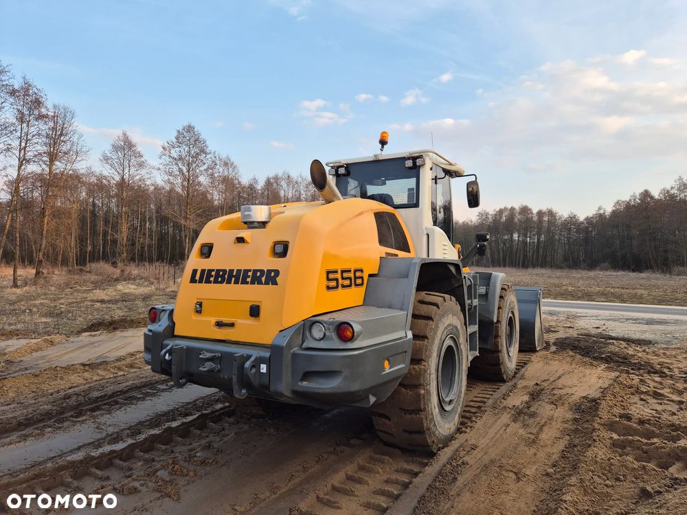 Liebherr 556 Rok 2014 - 4
