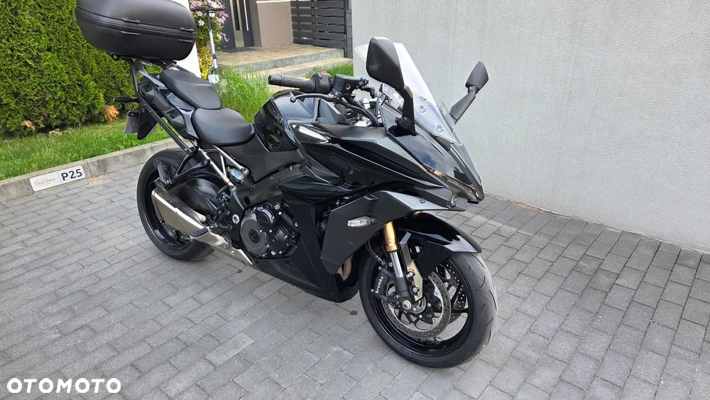 Suzuki GSX 1000 - 6