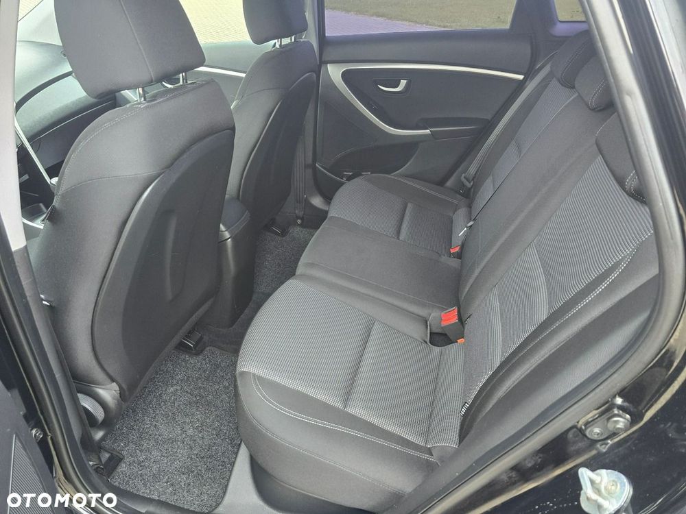 Hyundai i30 - 18