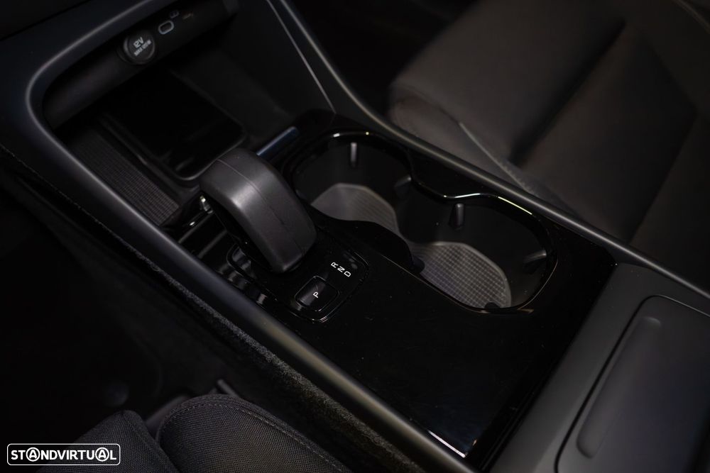 Volvo C40 Recharge Twin Motor Plus - 55