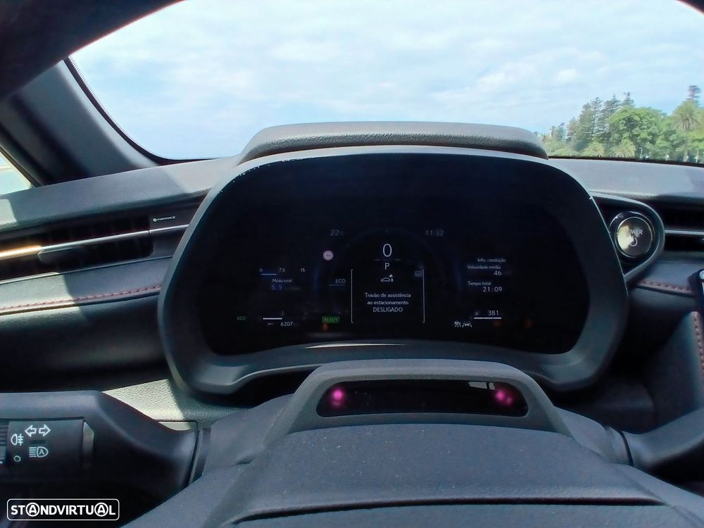 Lexus LBX Emotion - 17