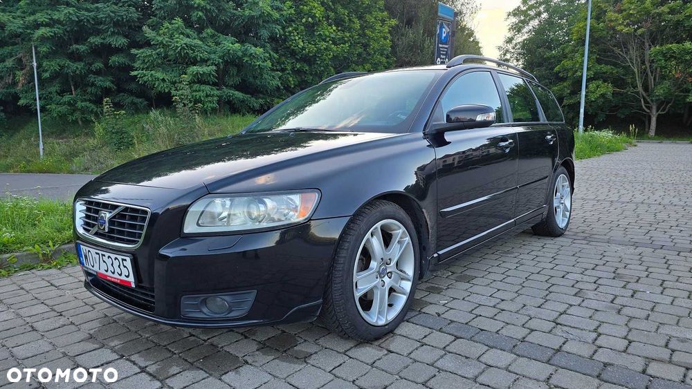 Volvo V50 - 1