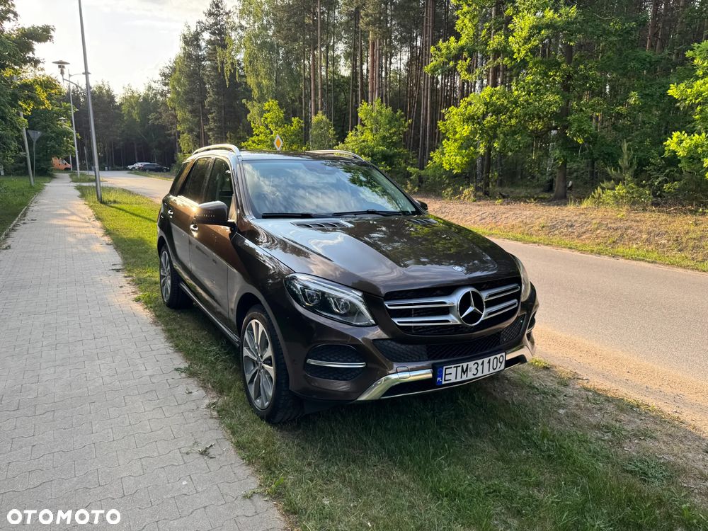 Mercedes-Benz GLE 350 d 4-Matic - 2