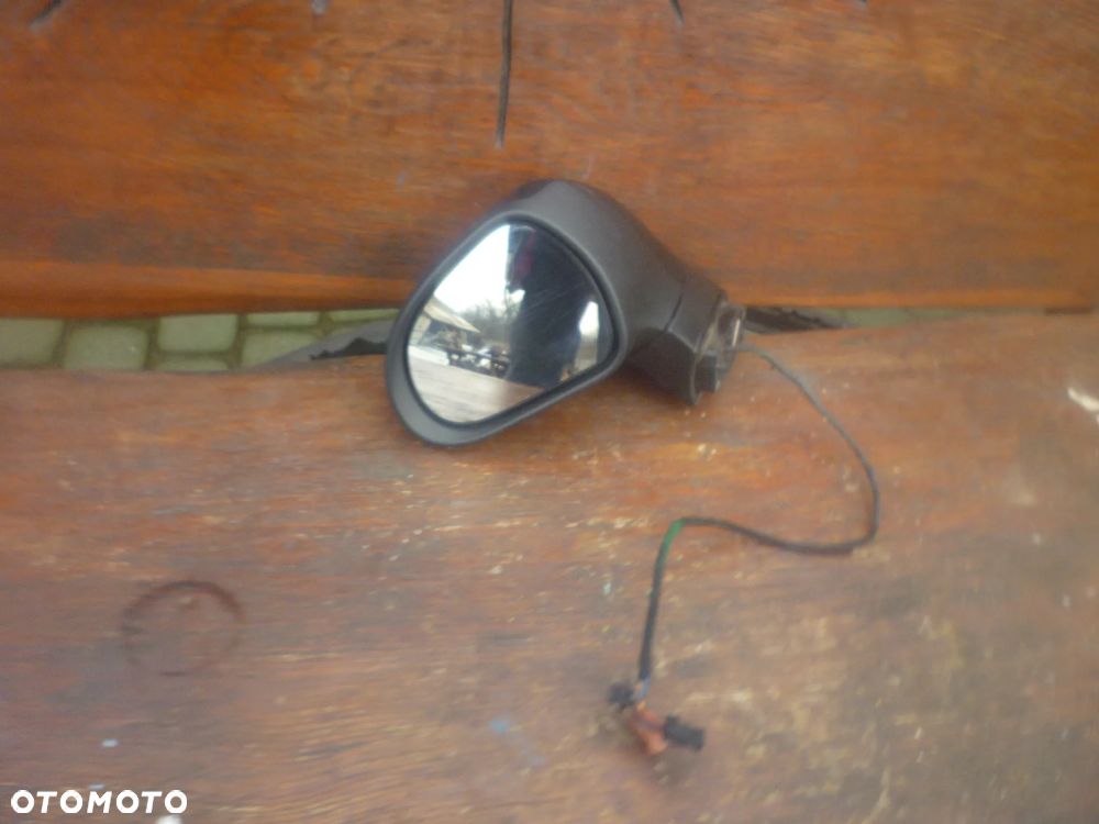 Lusterko lewe Peugeot 207 7pin Europa