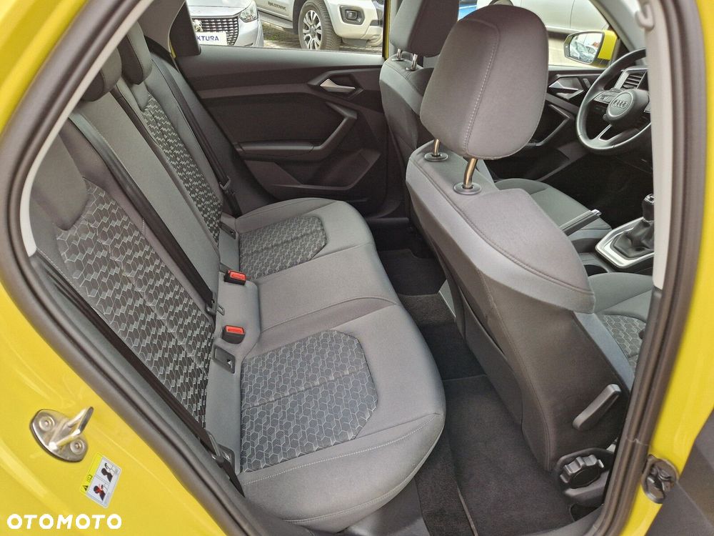 Audi A1 Sportback 25 TFSI Advanced - 28