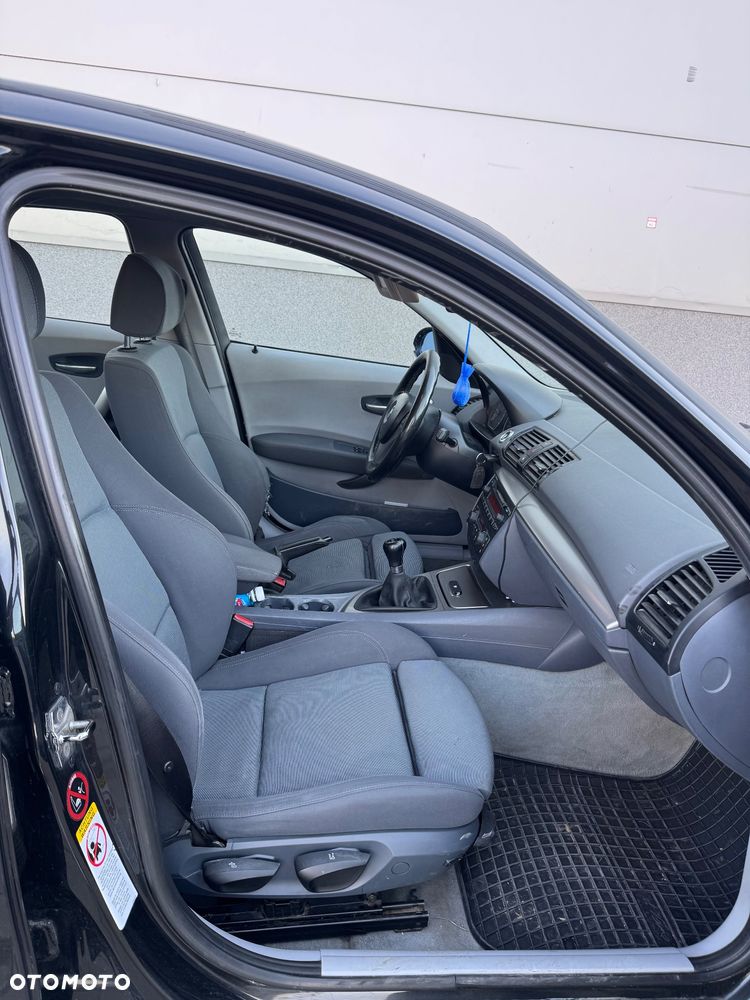 BMW Seria 1 118d - 11
