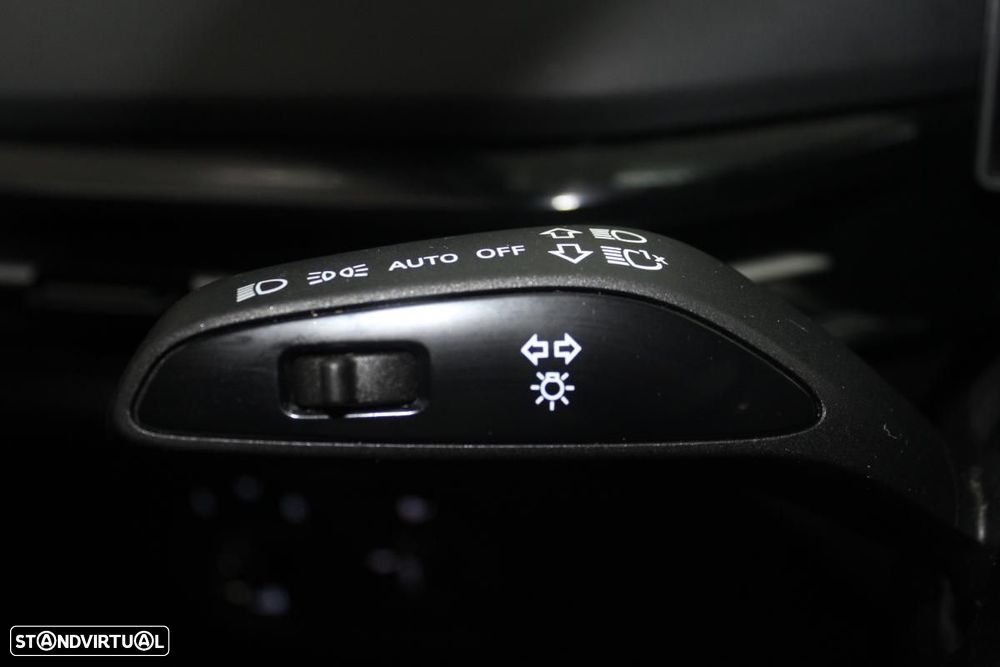 MG MG4 77 kWh Extended Range Luxury - 18