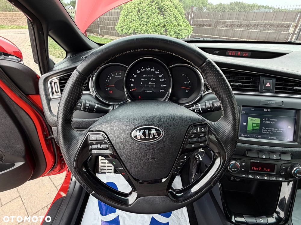 Kia Ceed 1.6 CRDi GT Line - 36
