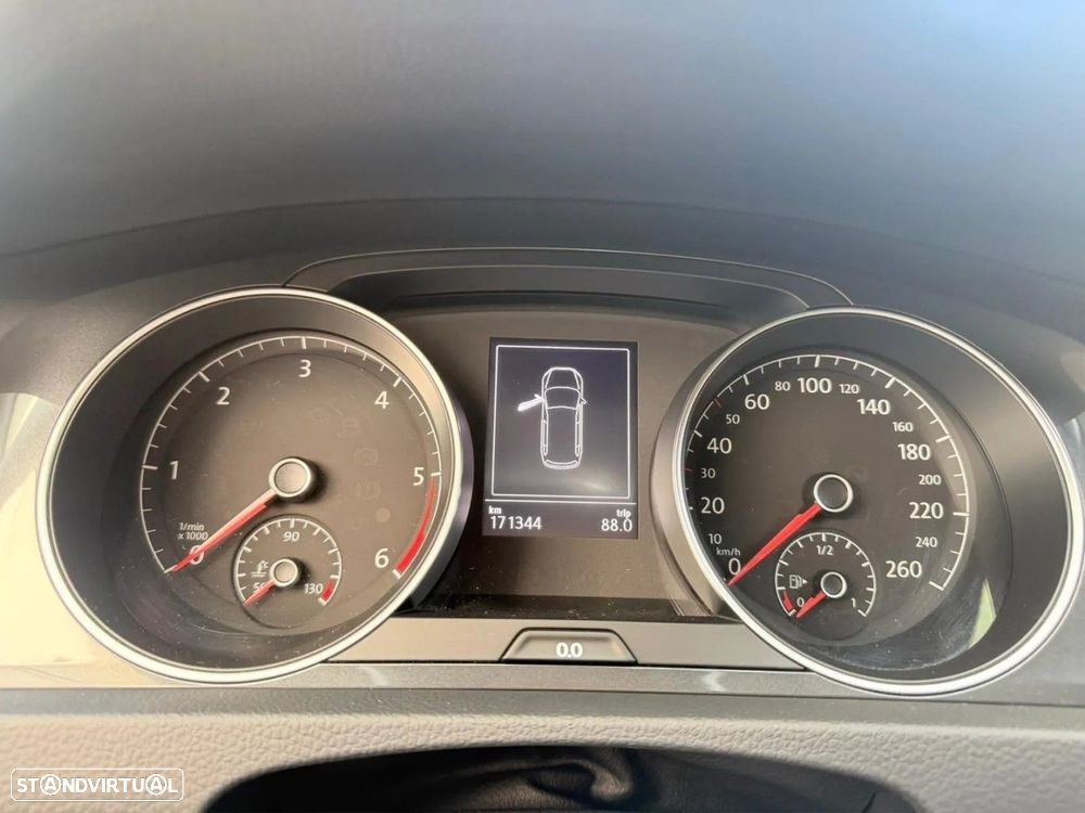 VW Golf Variant - 11