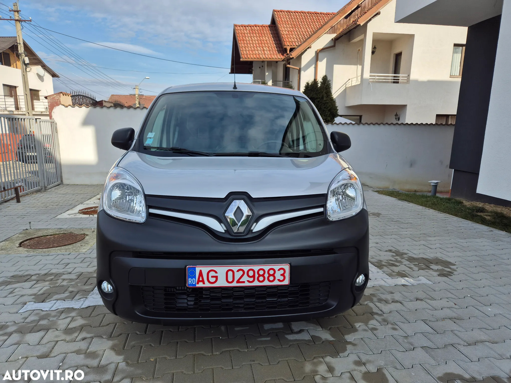 Renault Kangoo dCi 110 FAP Start & Stop Grand - 3