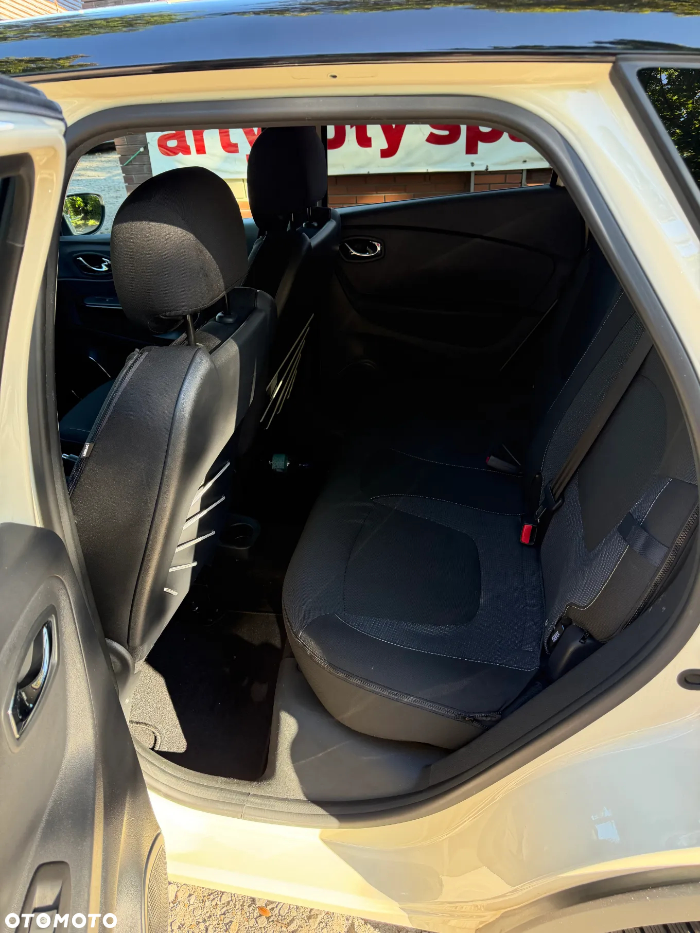 Renault Captur (ENERGY) TCe 90 INTENS - 10