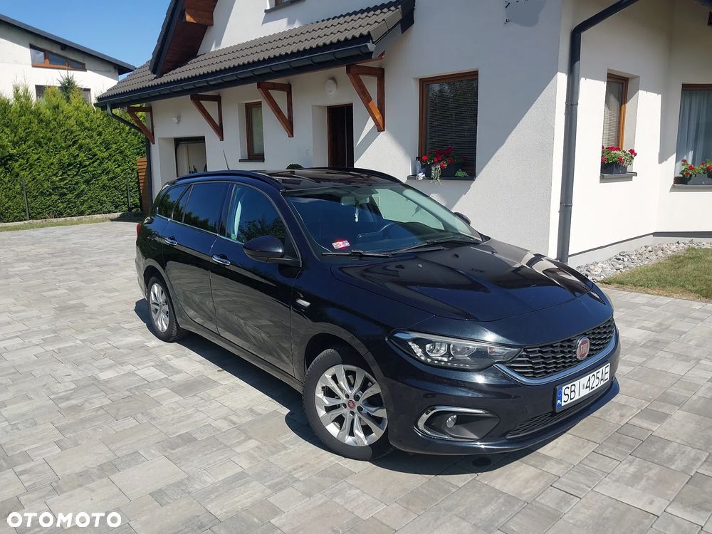 Fiat Tipo 1.6 MultiJet 16v Lounge DDCT - 1
