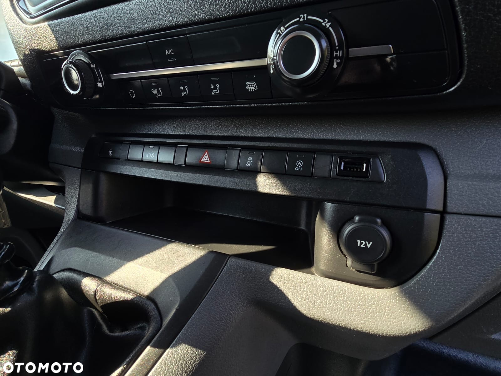 Peugeot Expert - 10