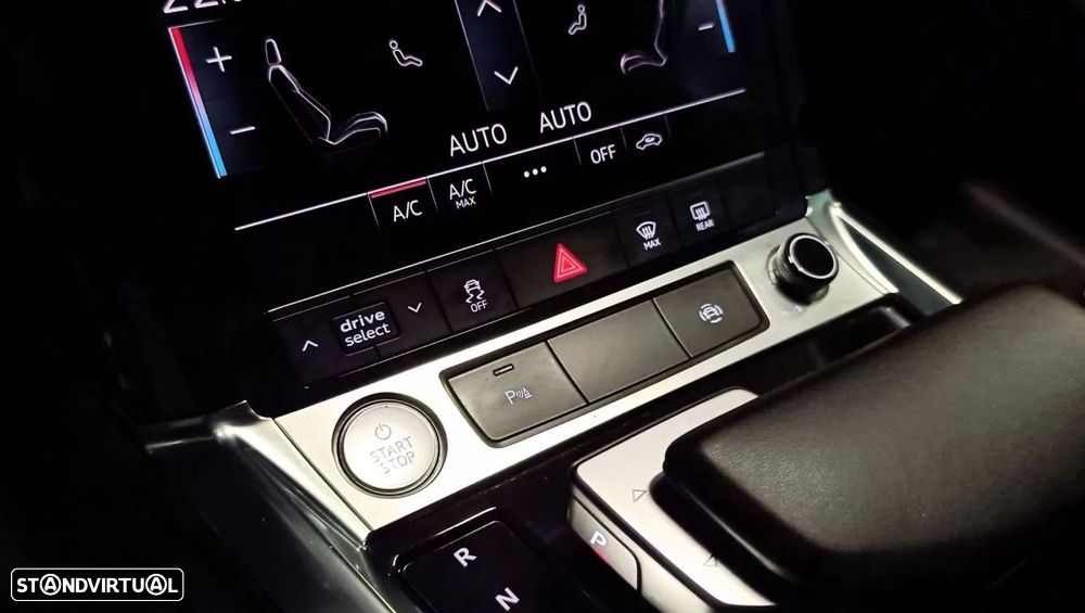 Audi e-tron 55 quattro Advanced - 41