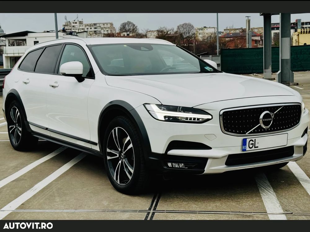 Volvo V90 D4 AWD Geartronic Inscription - 4