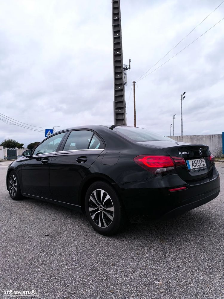 Mercedes-Benz A 180 Limousine d Progressive - 2