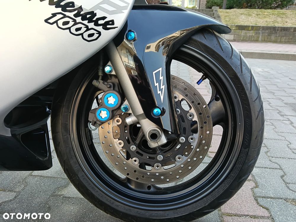 Yamaha Thunderace - 8