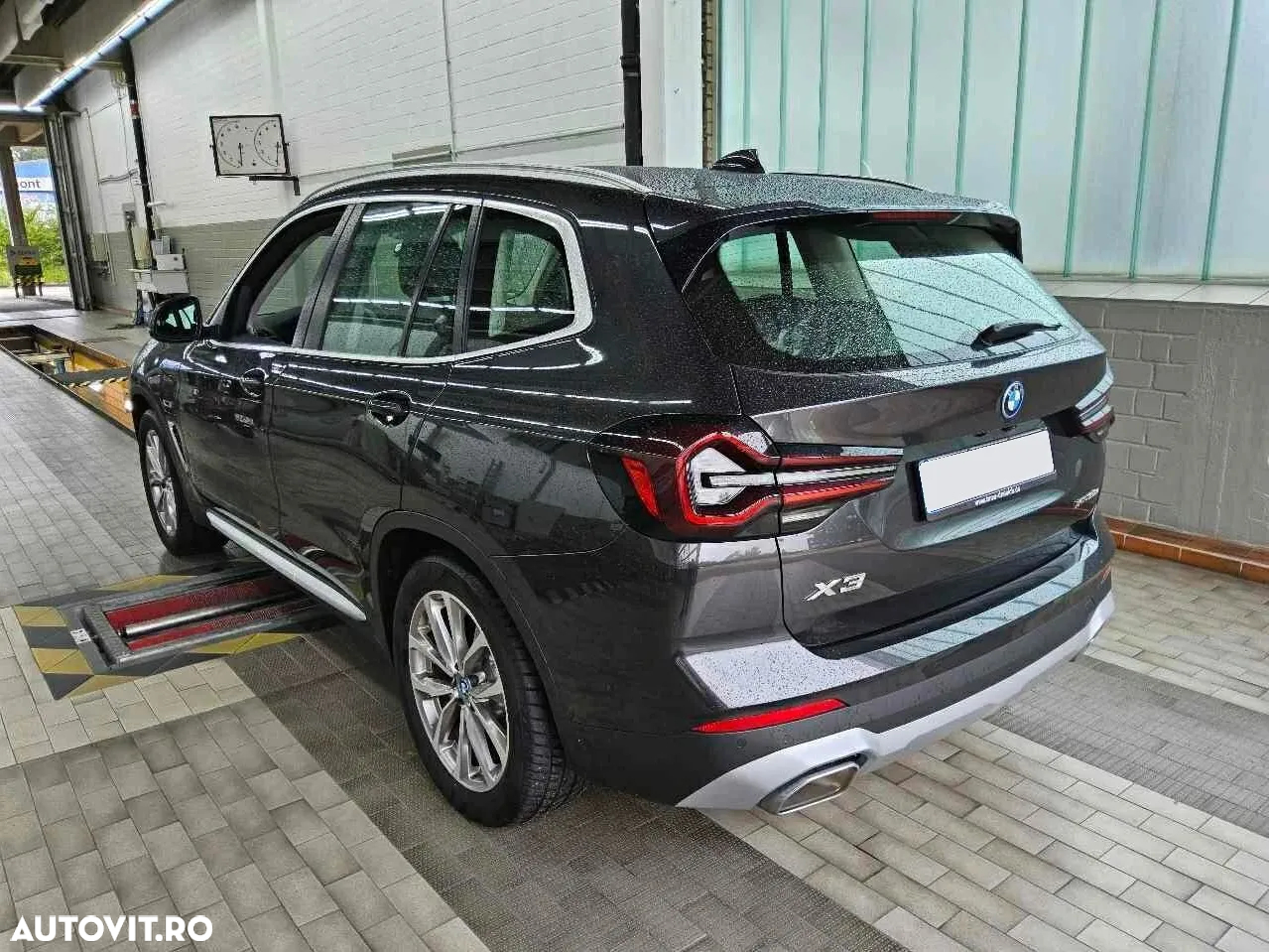 BMW X3 xDrive30e AT PHEV - 3