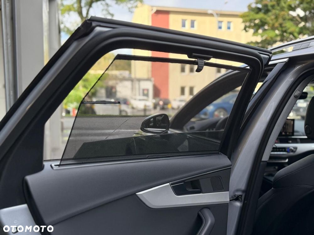 Audi A4 Allroad - 14