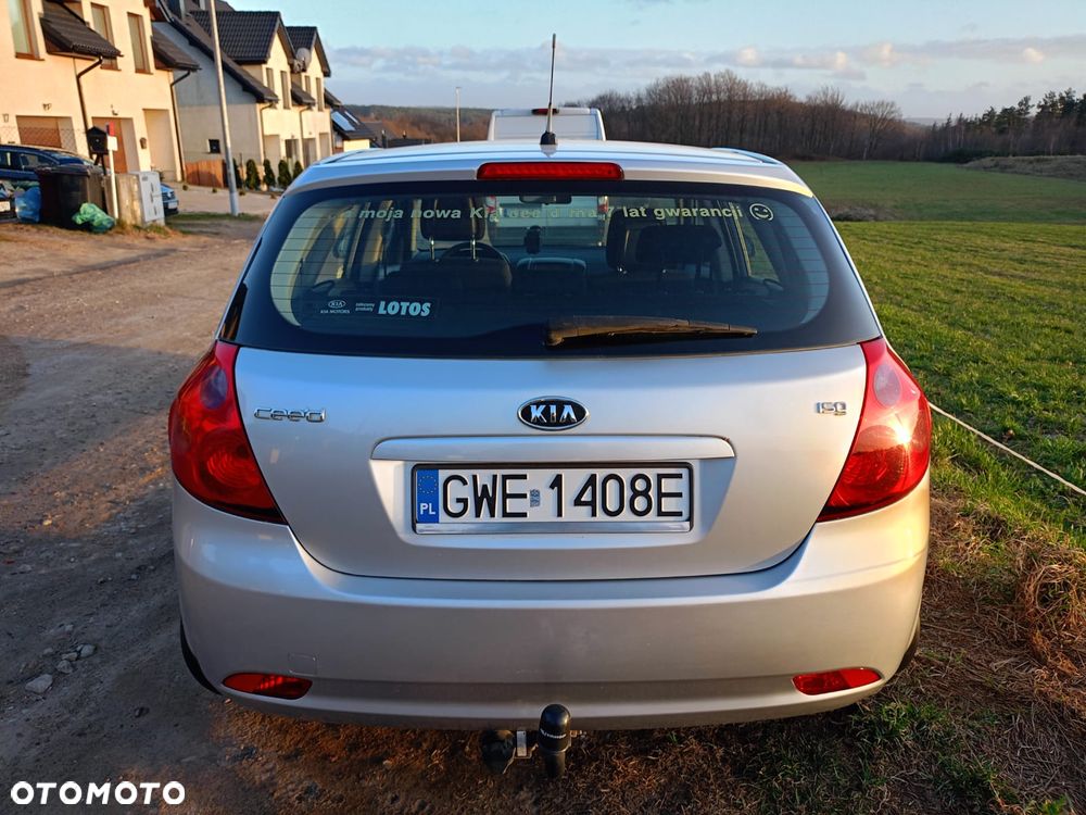 Kia Ceed 1.4 Comfort + - 2
