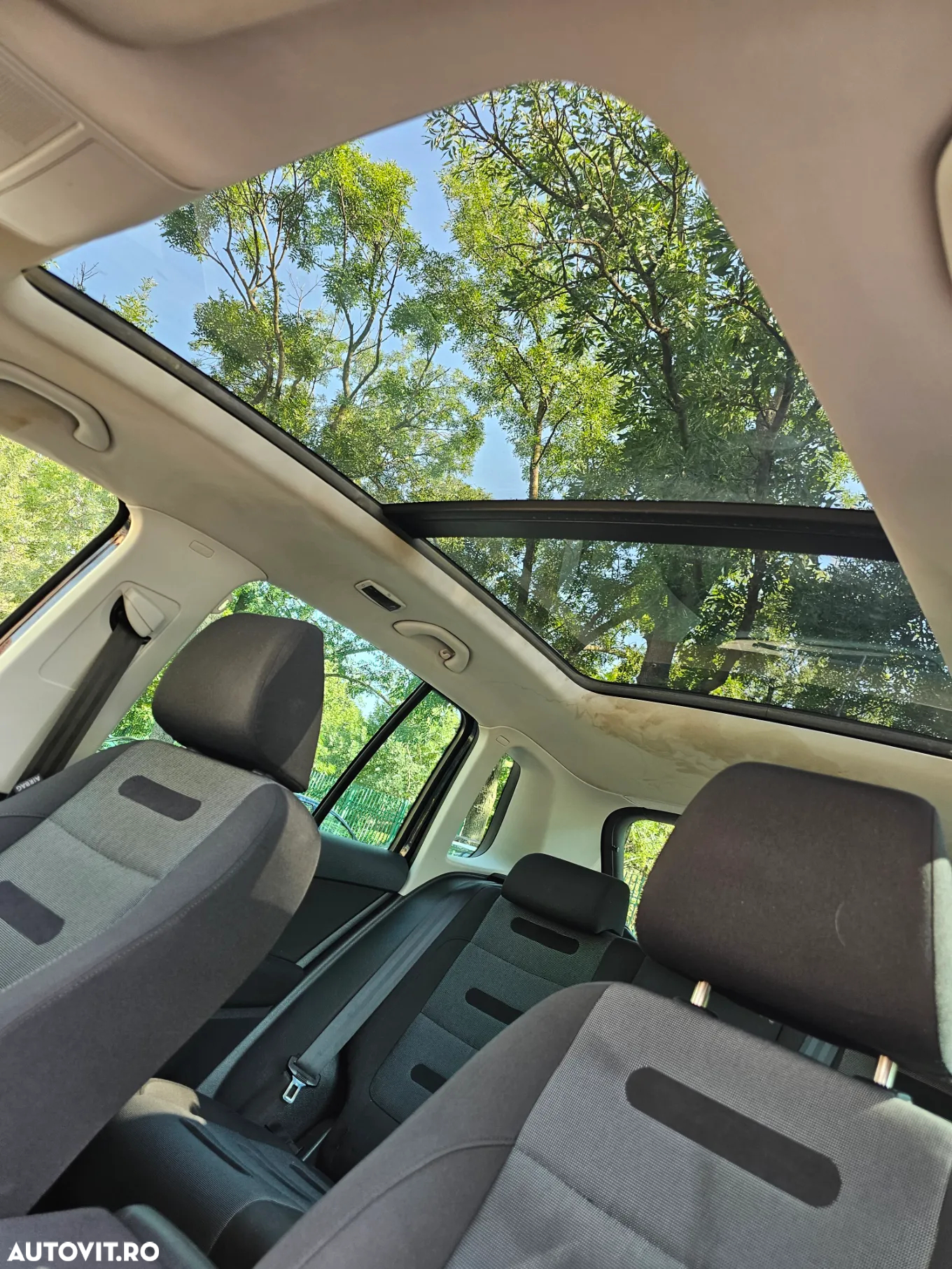 Volkswagen Tiguan 2.0 TDI 4Motion DSG Sport & Style - 5