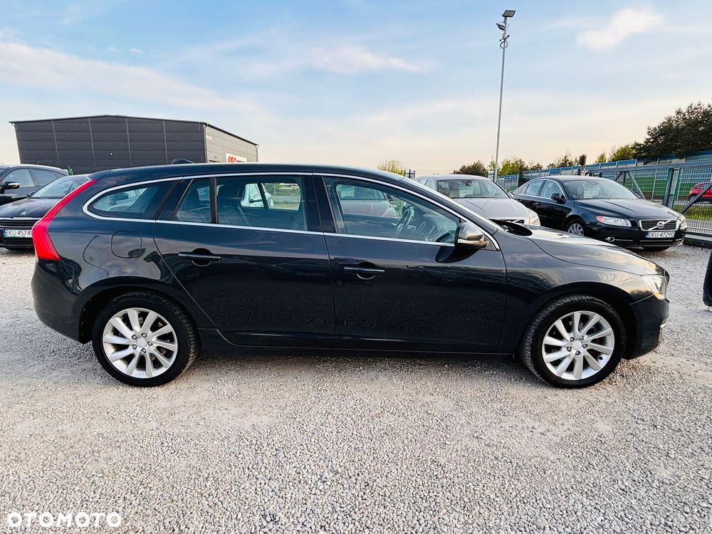 Volvo V60 D4 Drive-E Summum - 17