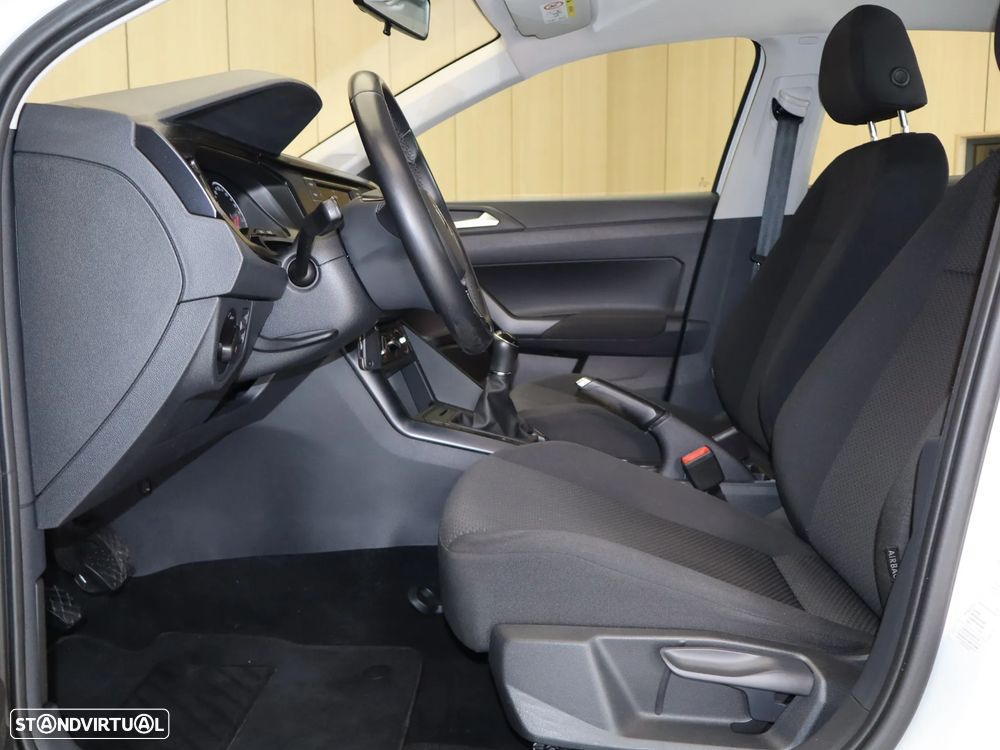 VW Polo 1.0 Confortline - 19
