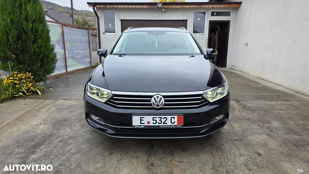 Volkswagen Passat Variant 2.0 TDI SCR Highline - 24
