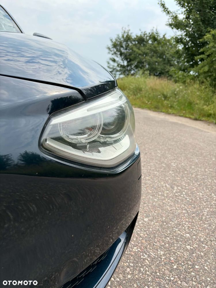 BMW Seria 1 116i - 8