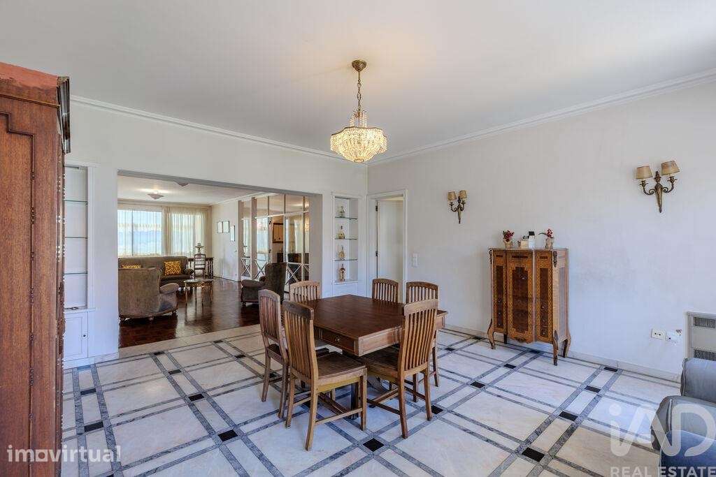 Apartamento T4 em Avenidas Novas - Grande imagem: 4/30