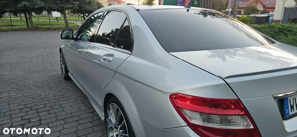Mercedes-Benz Klasa C - 22