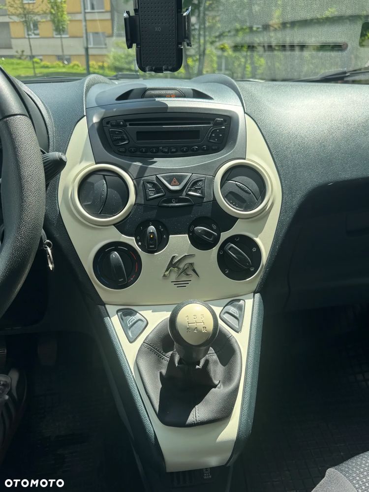 Ford KA 1.2 Titanium ASS EU6 - 14