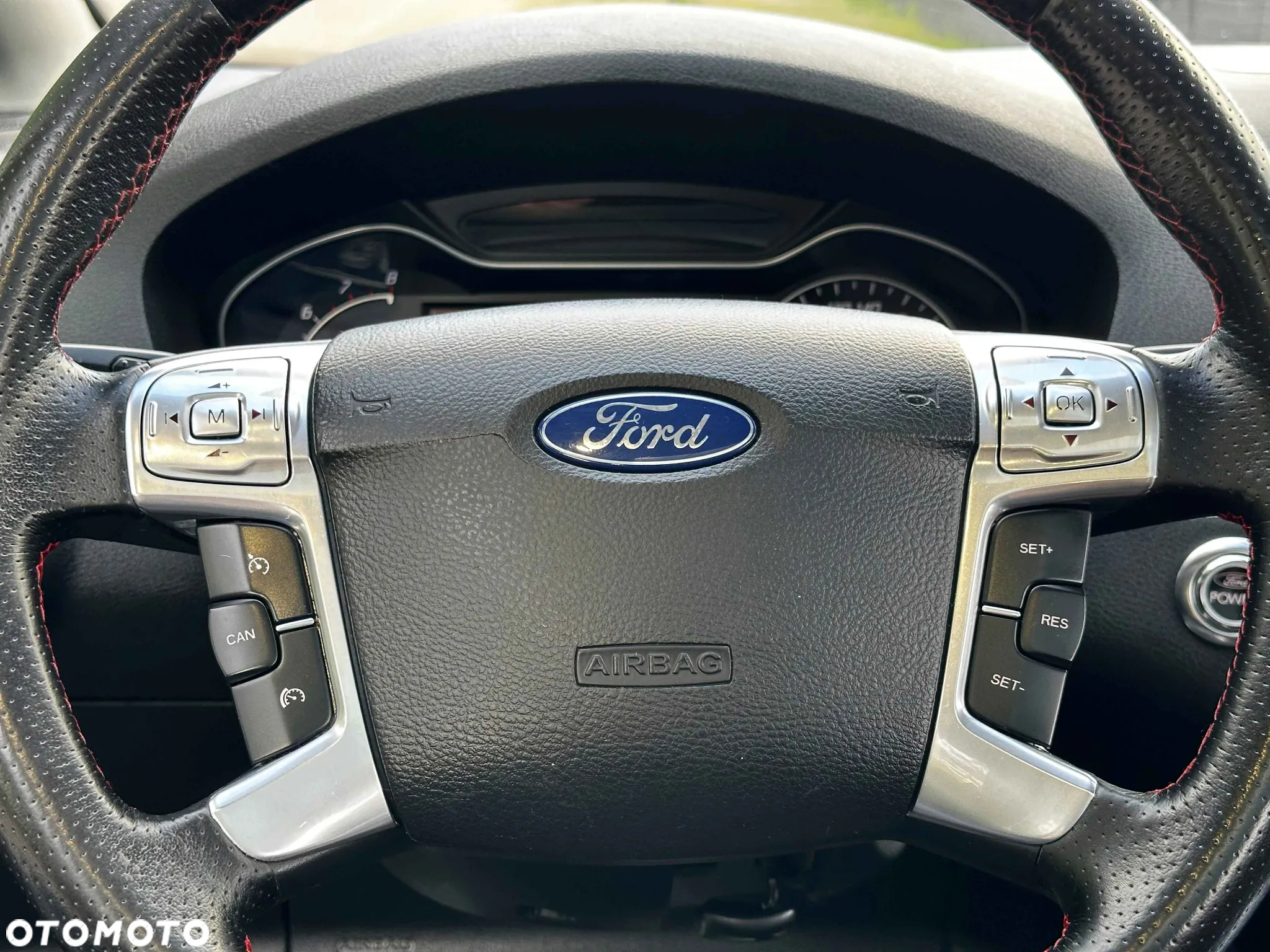Ford S-Max 2.0 EcoBoost Titanium X - 24