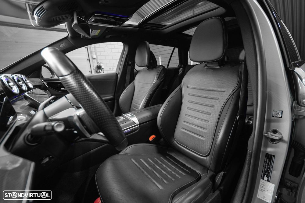 Mercedes-Benz C 300 e T 9G-TRONIC AMG Line - 12