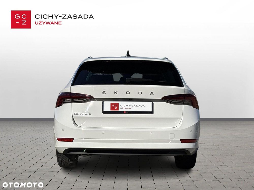 Skoda Octavia 2.0 TDI Style DSG - 4