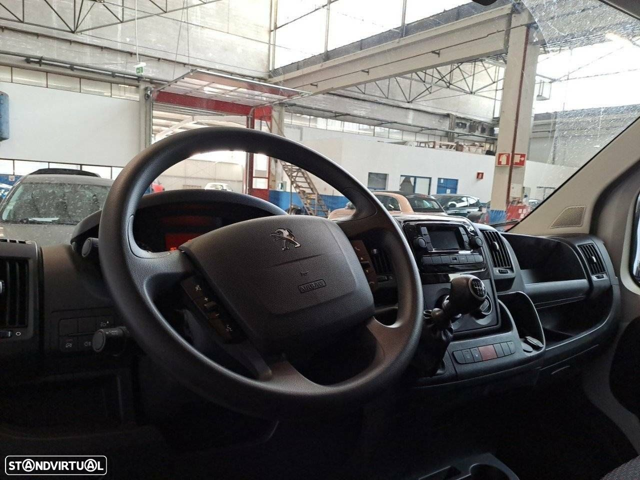 Peugeot Boxer 2.2 BlueHDi 165 S&S 335 L2H2 - 10